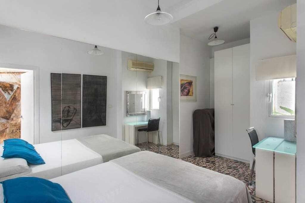 Lujoso Apartamento Con Patio En Triana Sevilla Екстер'єр фото